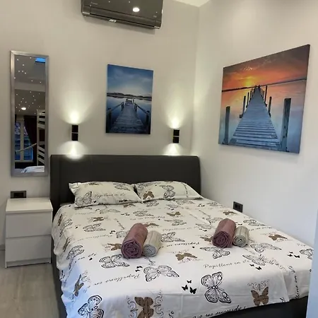 Star شقة بيران